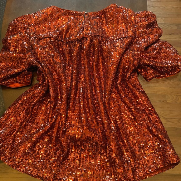 ANTHROPOLOGIE - Sequin Top - Picture 3 of 6